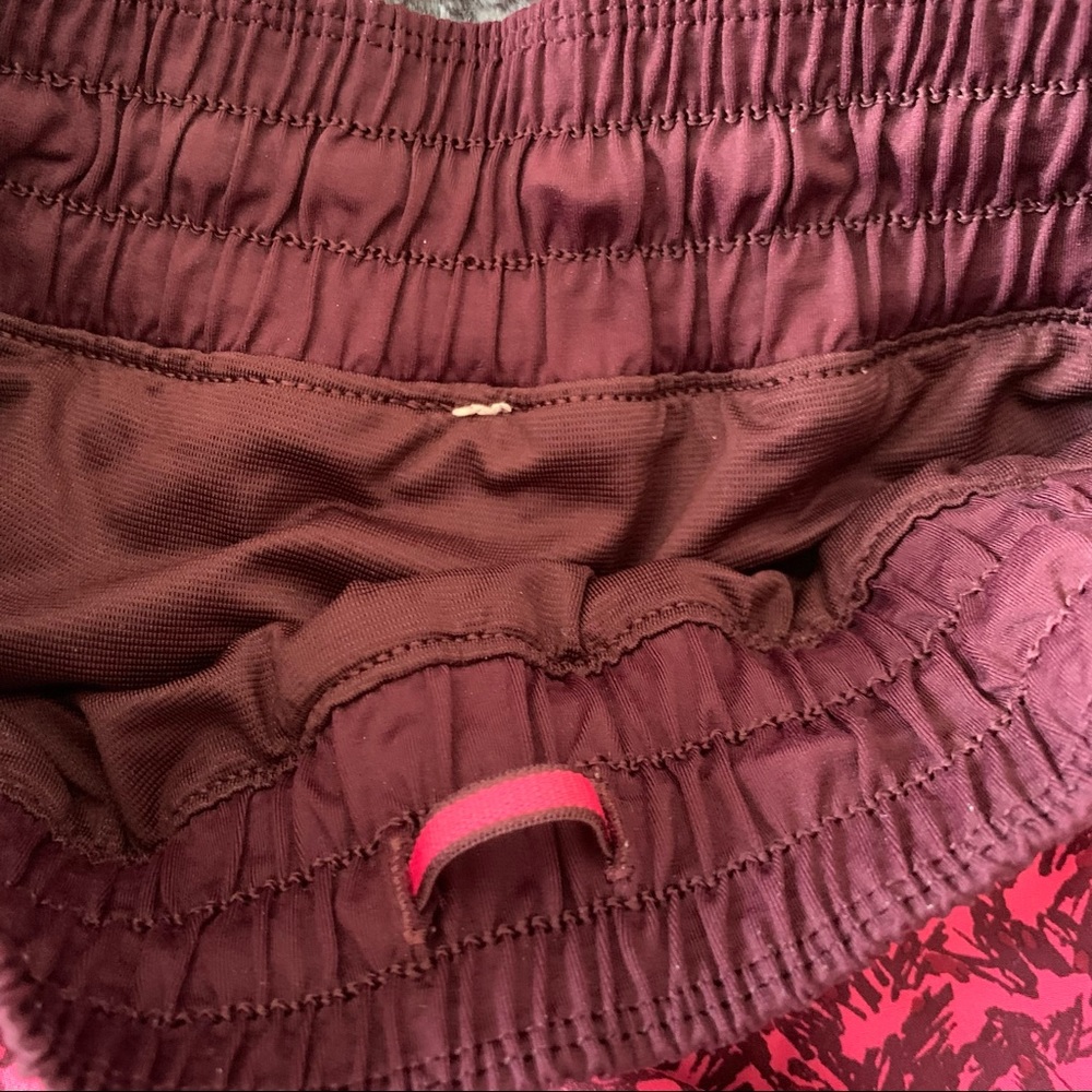 Lululemon Tracker Shorts - Picture 7 of 10